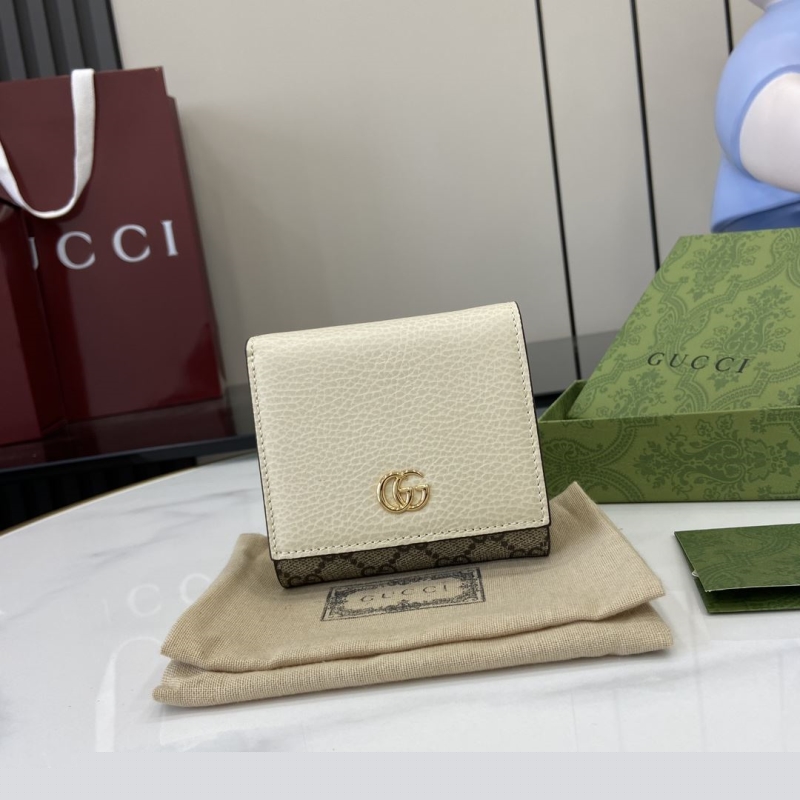 G*u*i wallets & purse